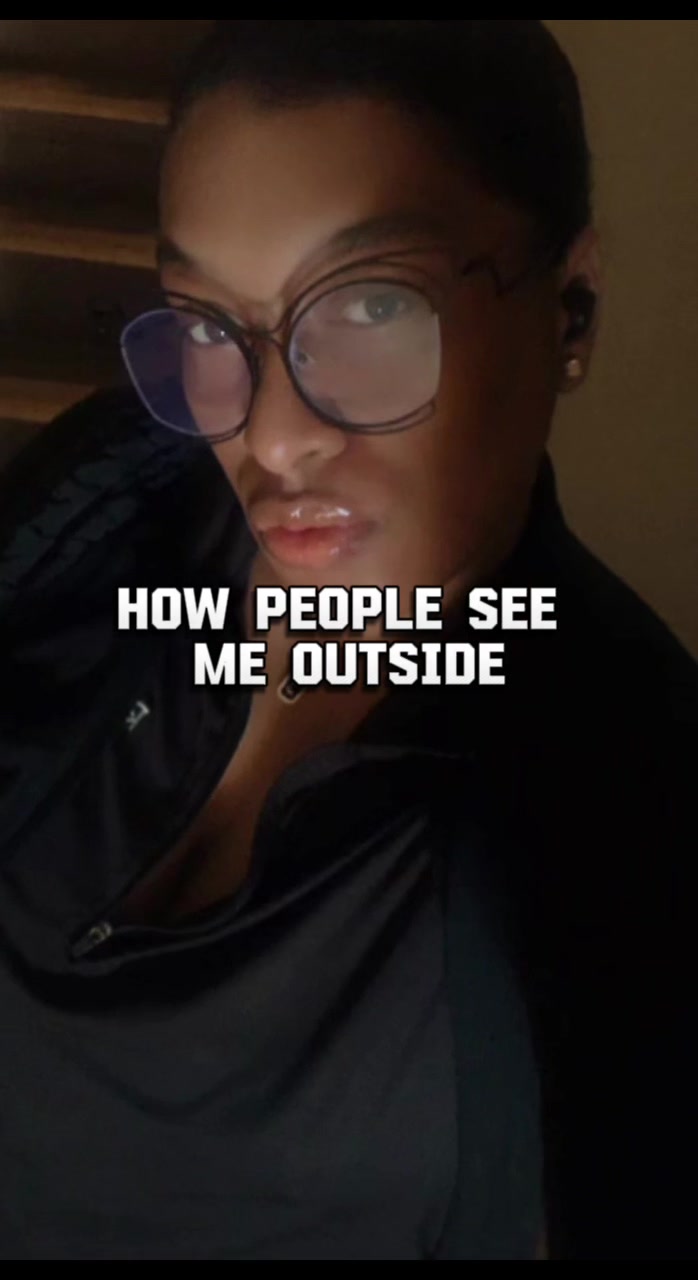 @Juanita Iseeyoulooking Perez-woods