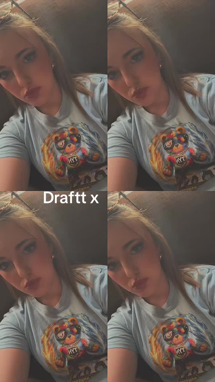 @Scarletts spam acc