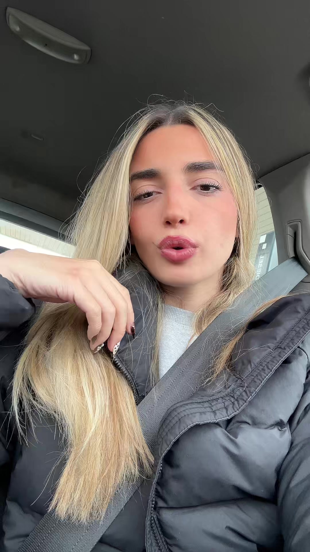 @Lu