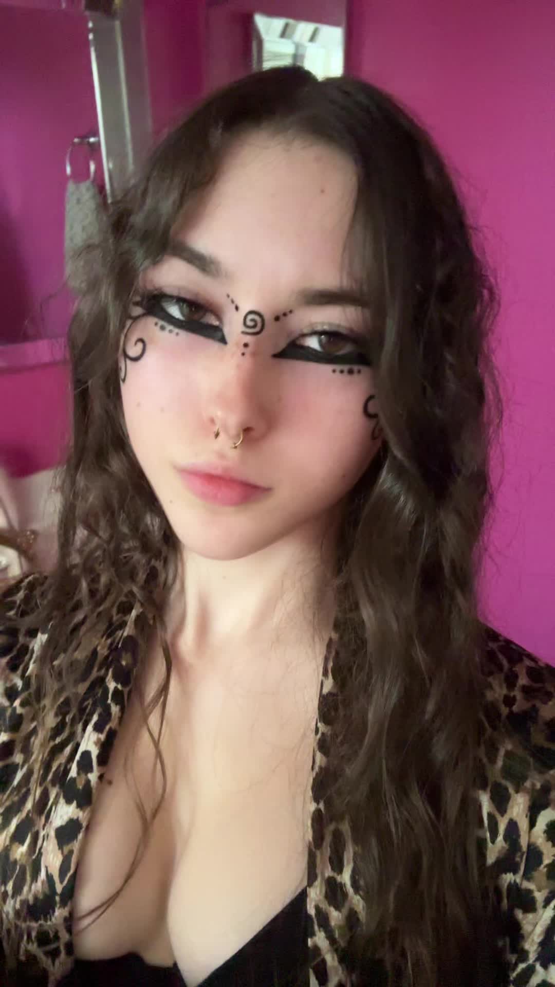 @·:*¨༺ ♱✮♱ ༻¨*:·