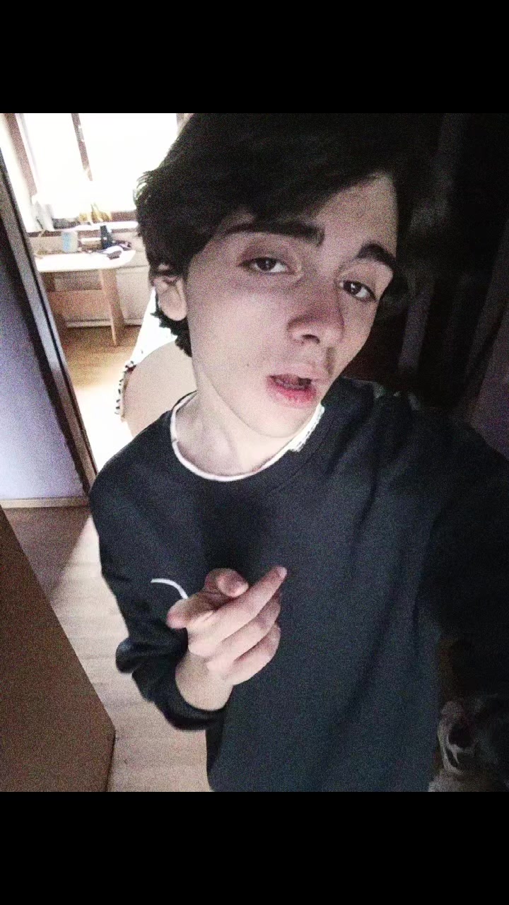 @💗