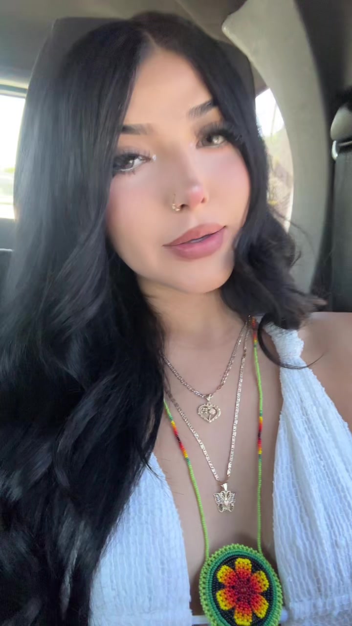 @𝐵𝑒𝓁𝓁𝒶ꨄ