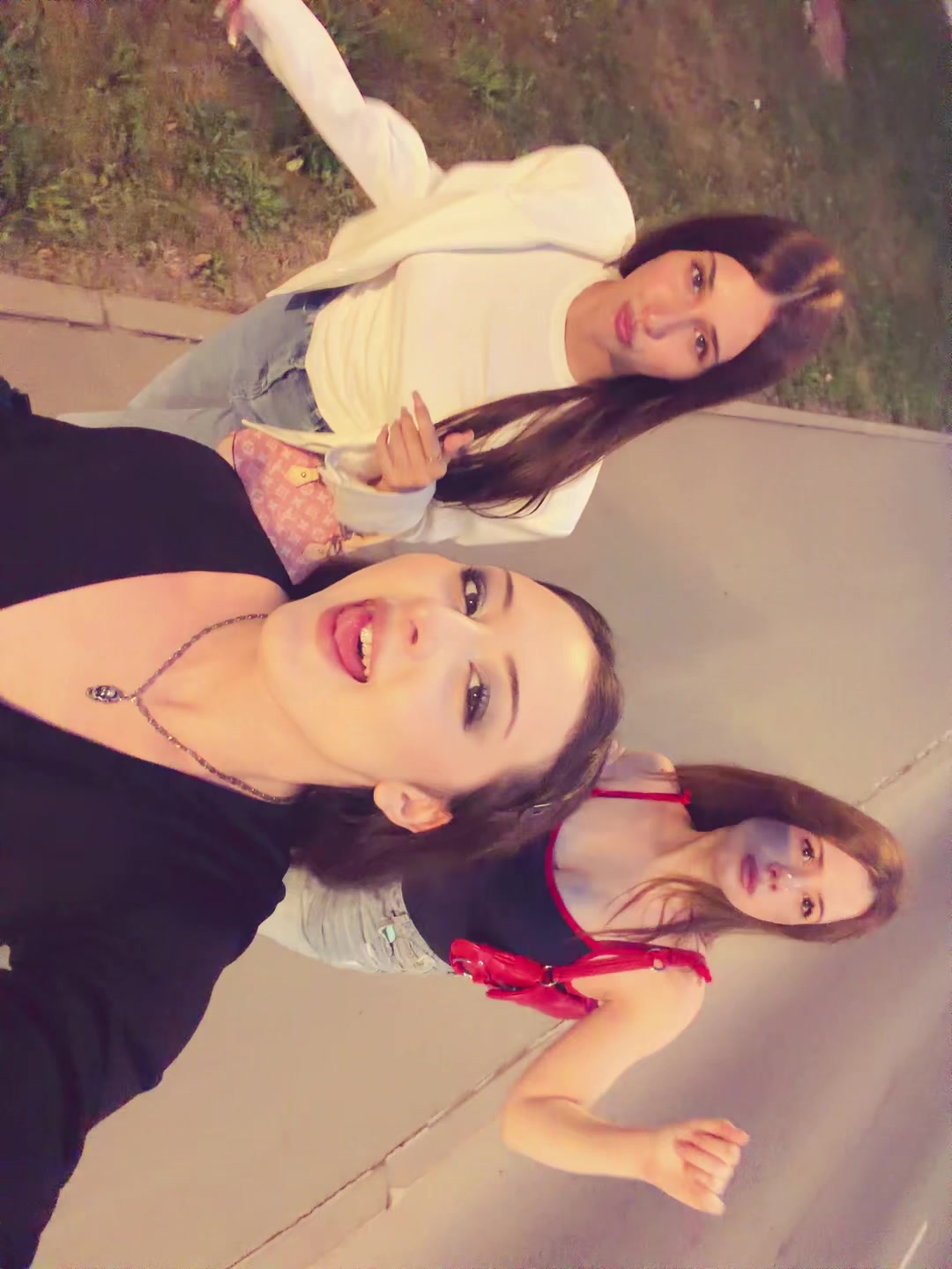 @$blagovaytova$