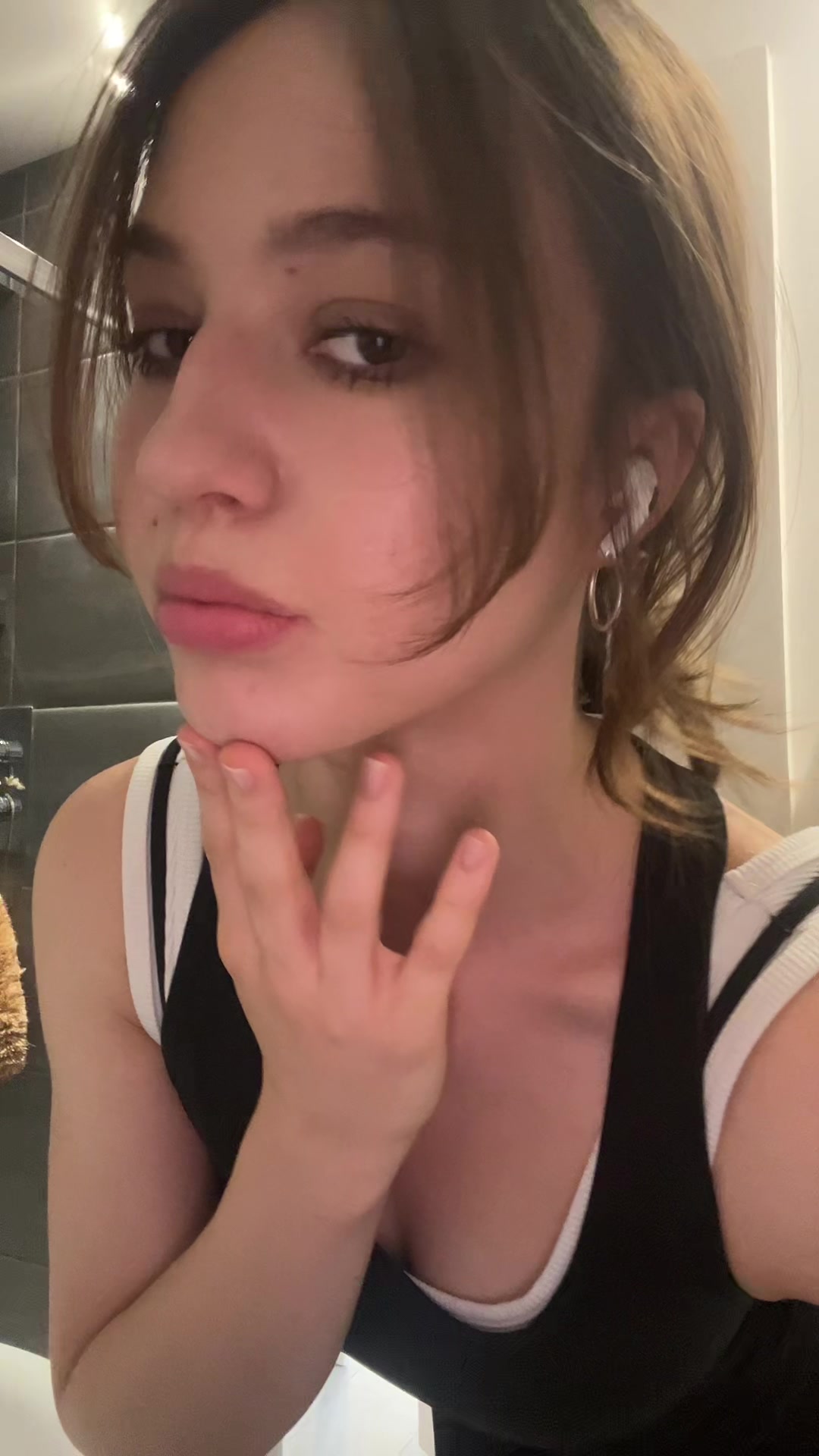@ellalouiseclark