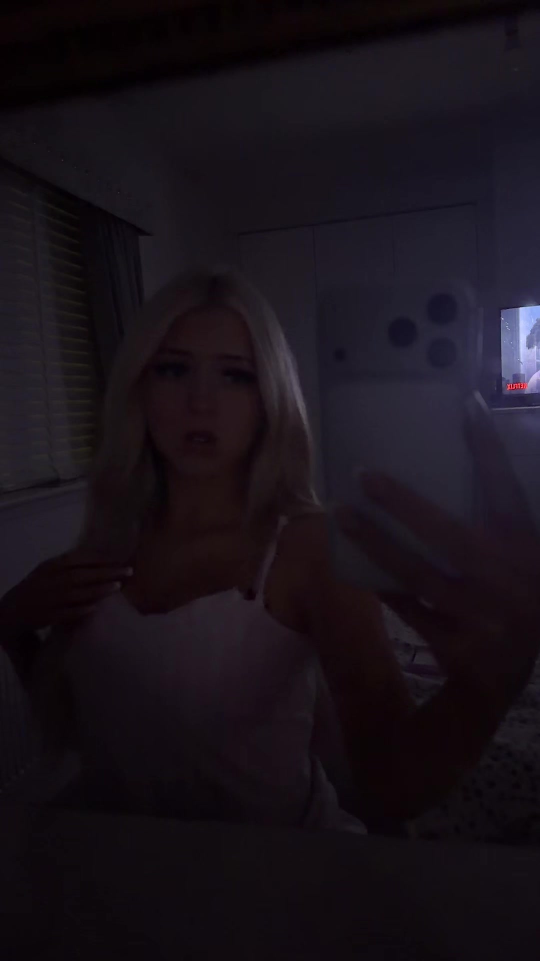@ellieeliza0