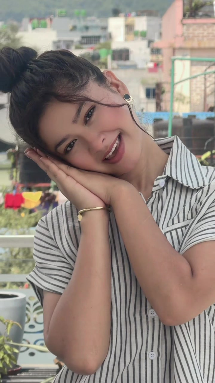 @Dipa shahi 🕊️