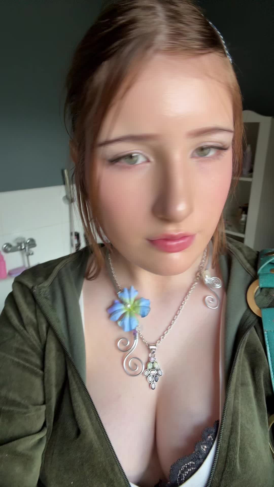 @𝒱𝒾₊ ⊹ ⋆.˚🪻༘⋆