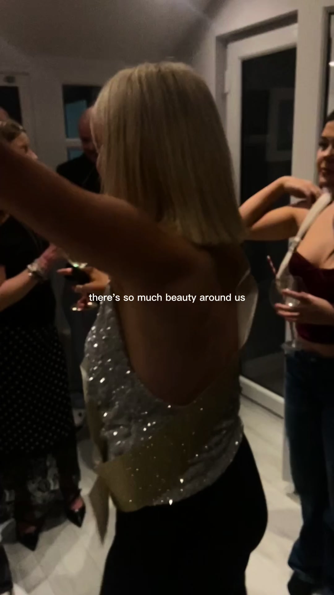@lo