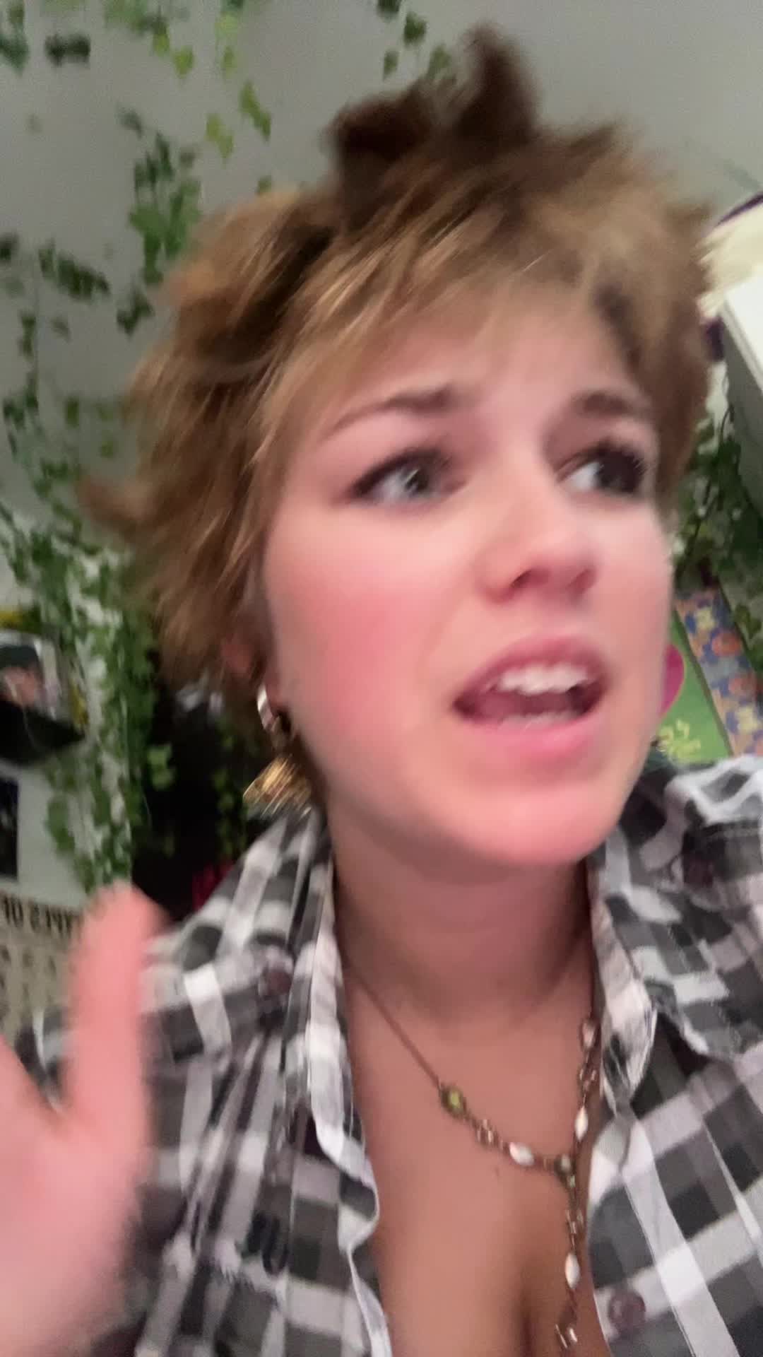 @🦖