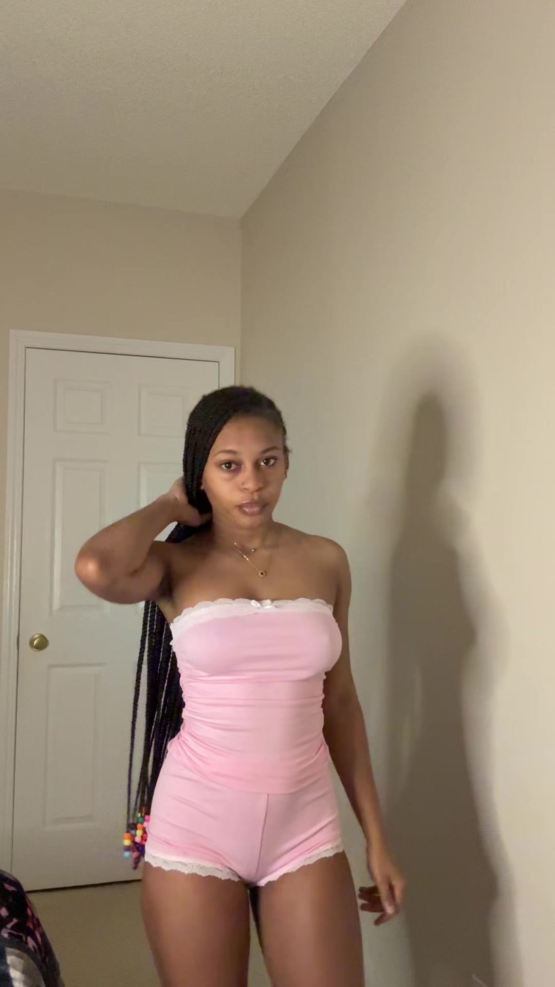@Emily🖤👤