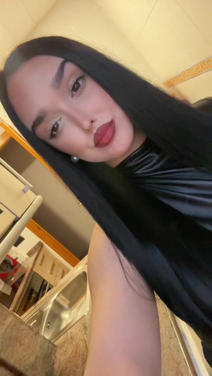 @yeniamartiiin