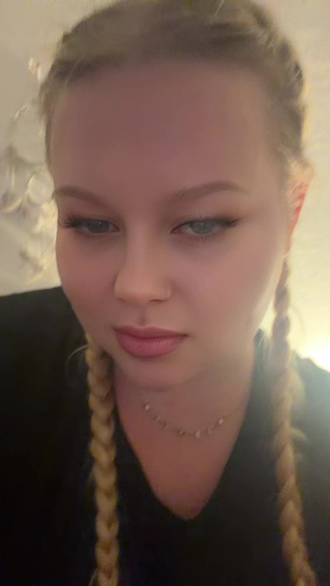 @whosthiseef