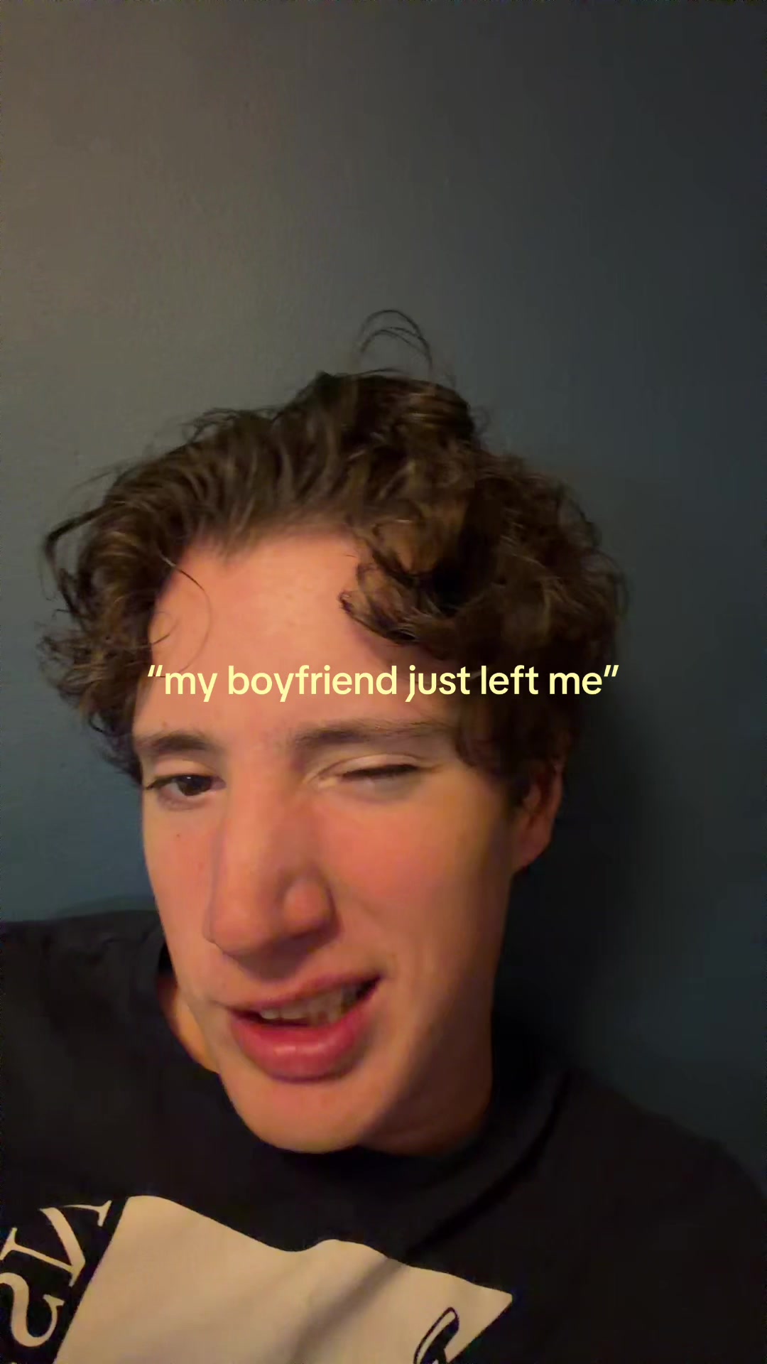 @⃟