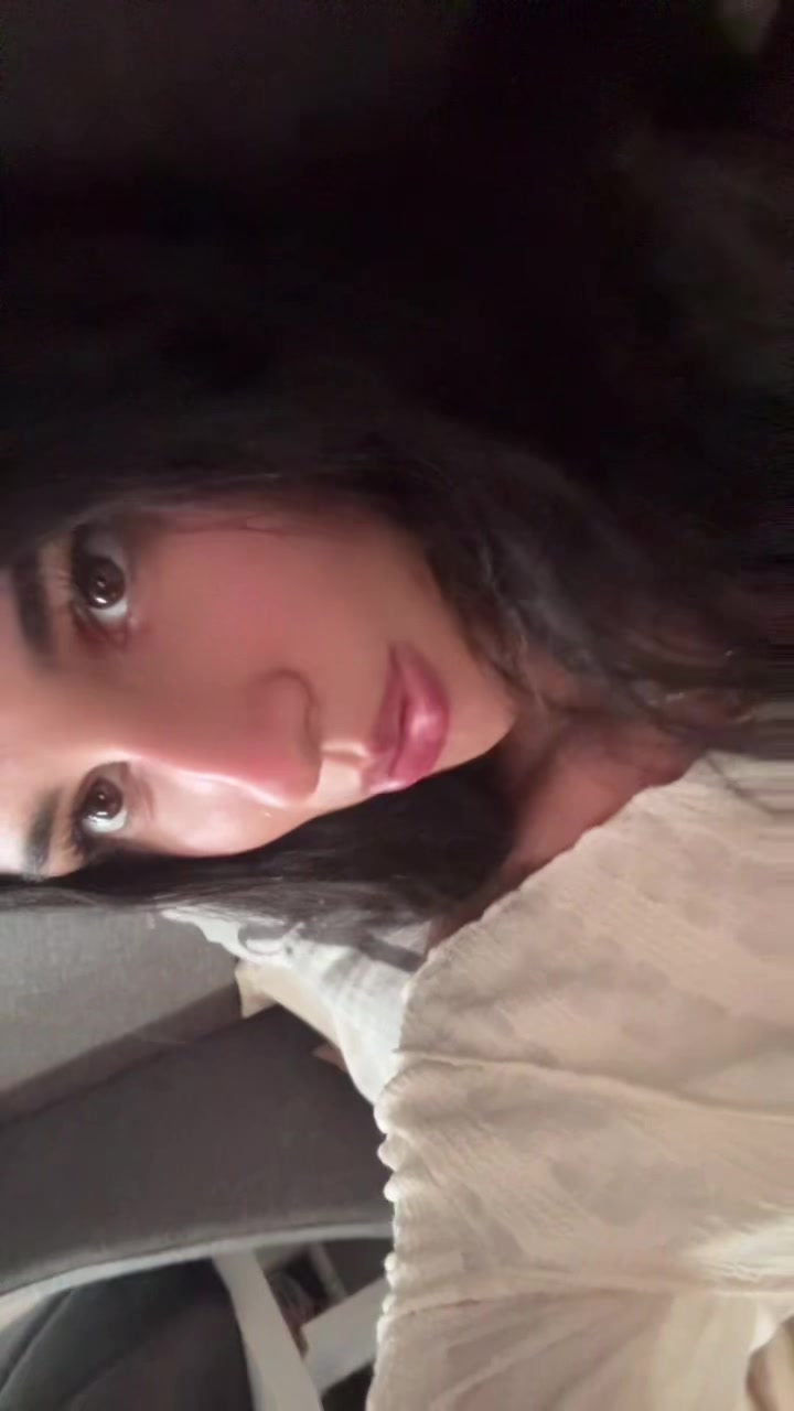 @Valentina