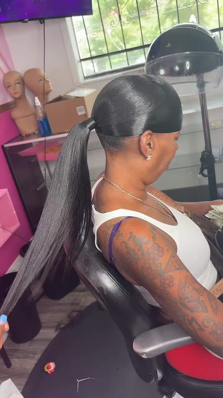 @StrawBerriiNicole