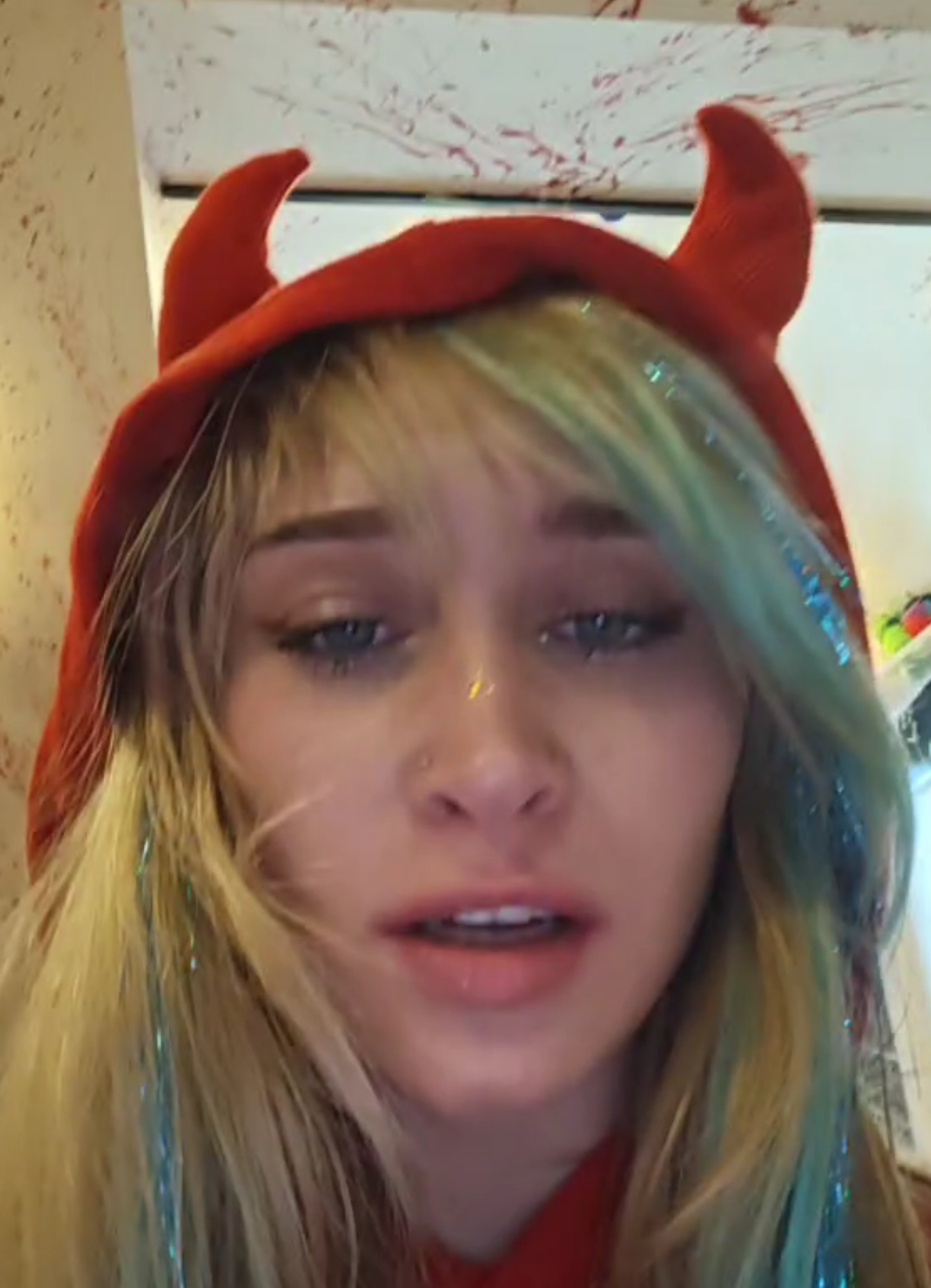 @⦻ MAD M⦻lly ⦻