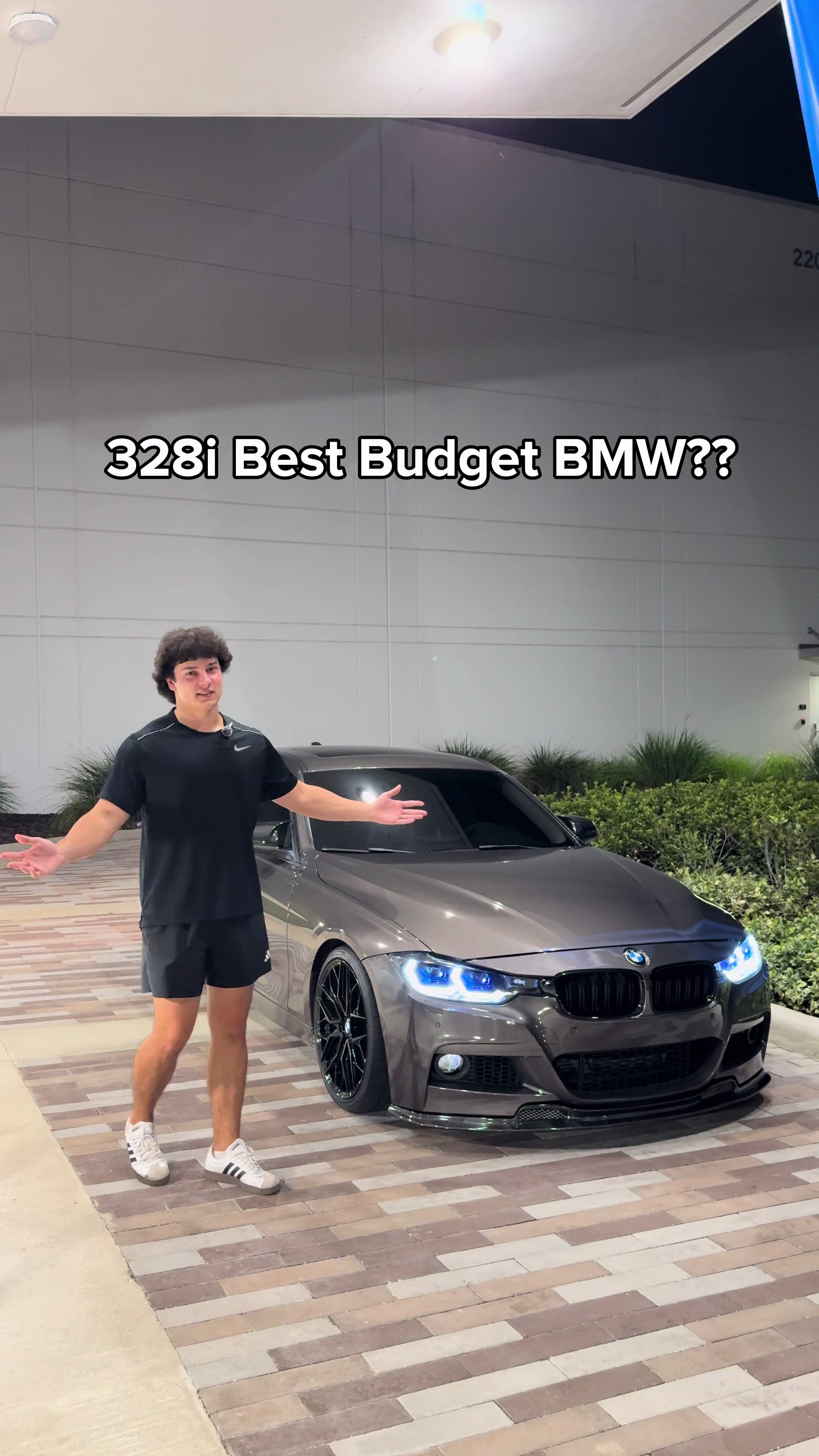 @yianni
