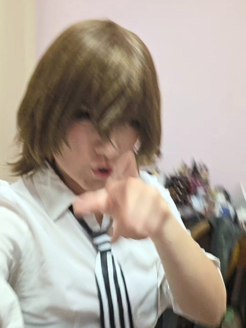 @{~Laura~}