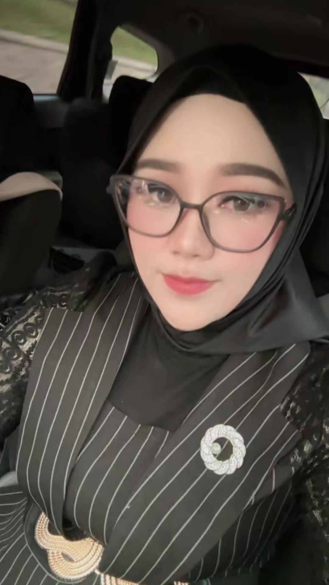 @yani mulyani