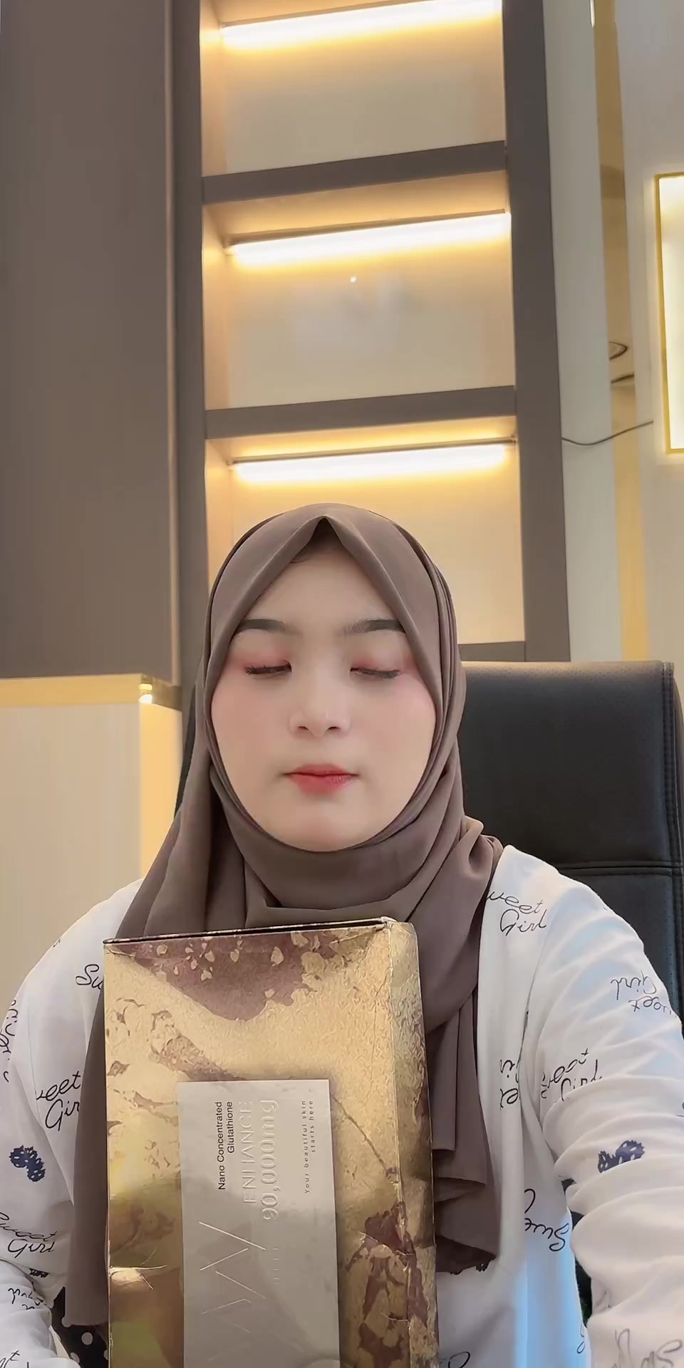 @Rkwhiteningg