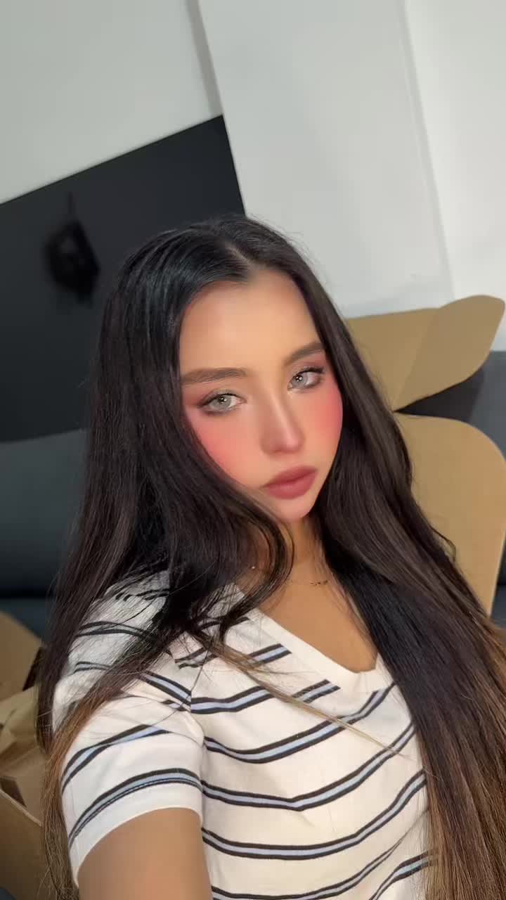 @Eyana Khan