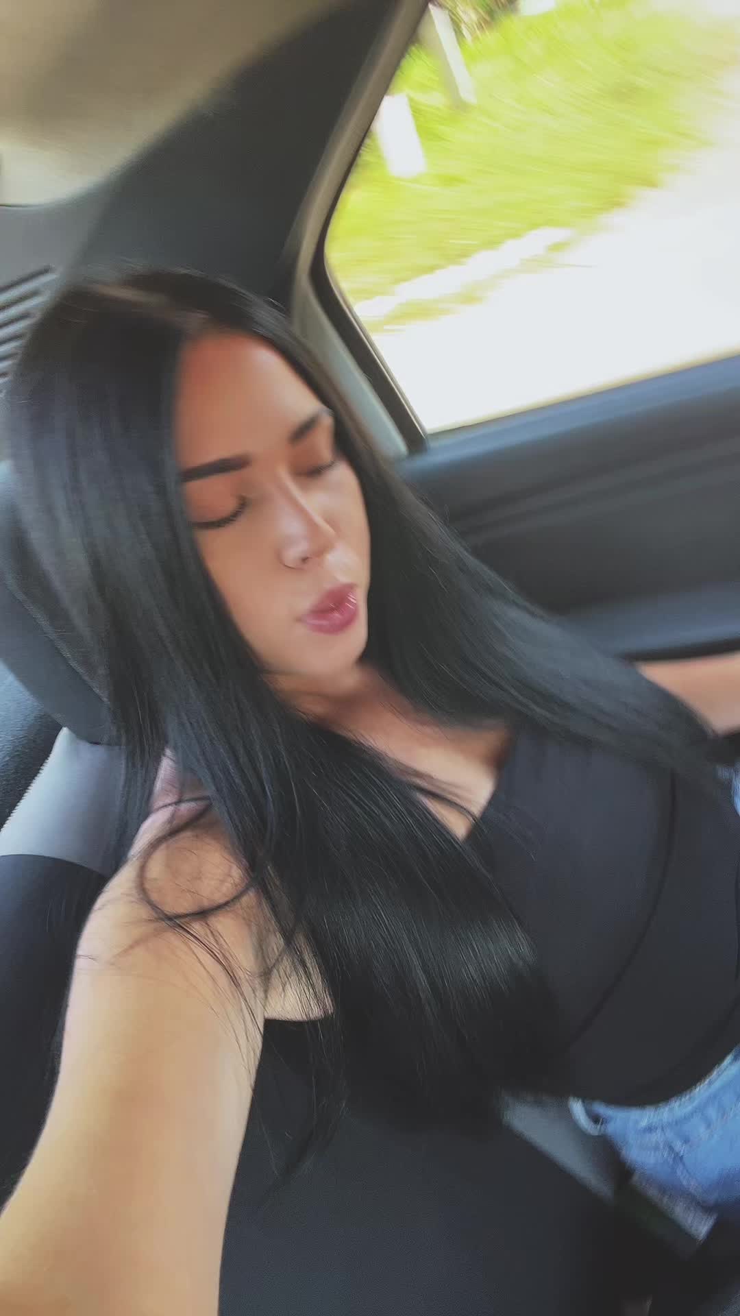 @𝑫𝑱𝑼𝑳𝑰𝑨