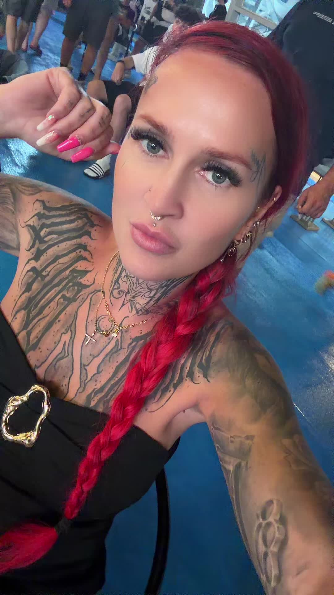 @Sheena Red