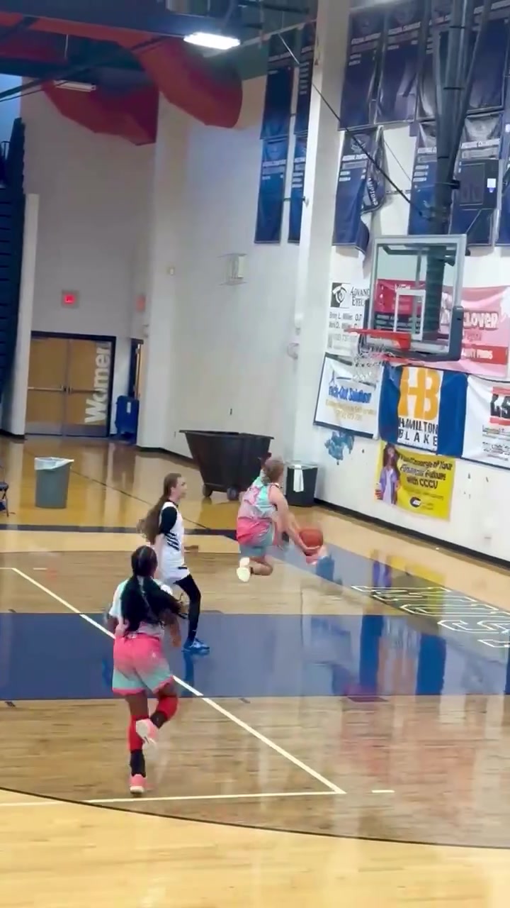 @Ballislife Womens Basketball
