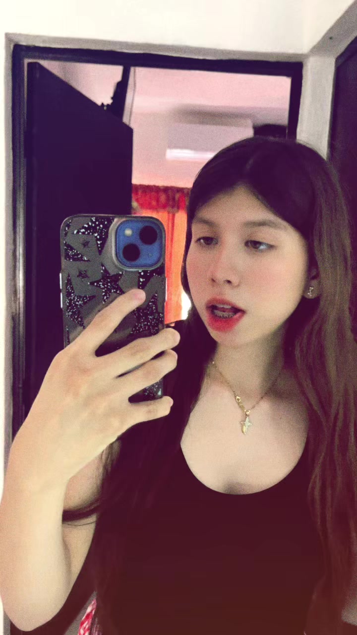 @Andrea 🩶🐻