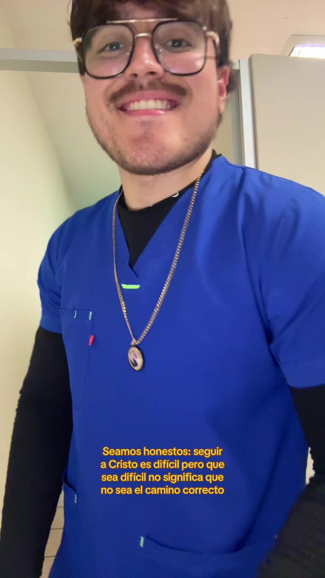 @Esquer