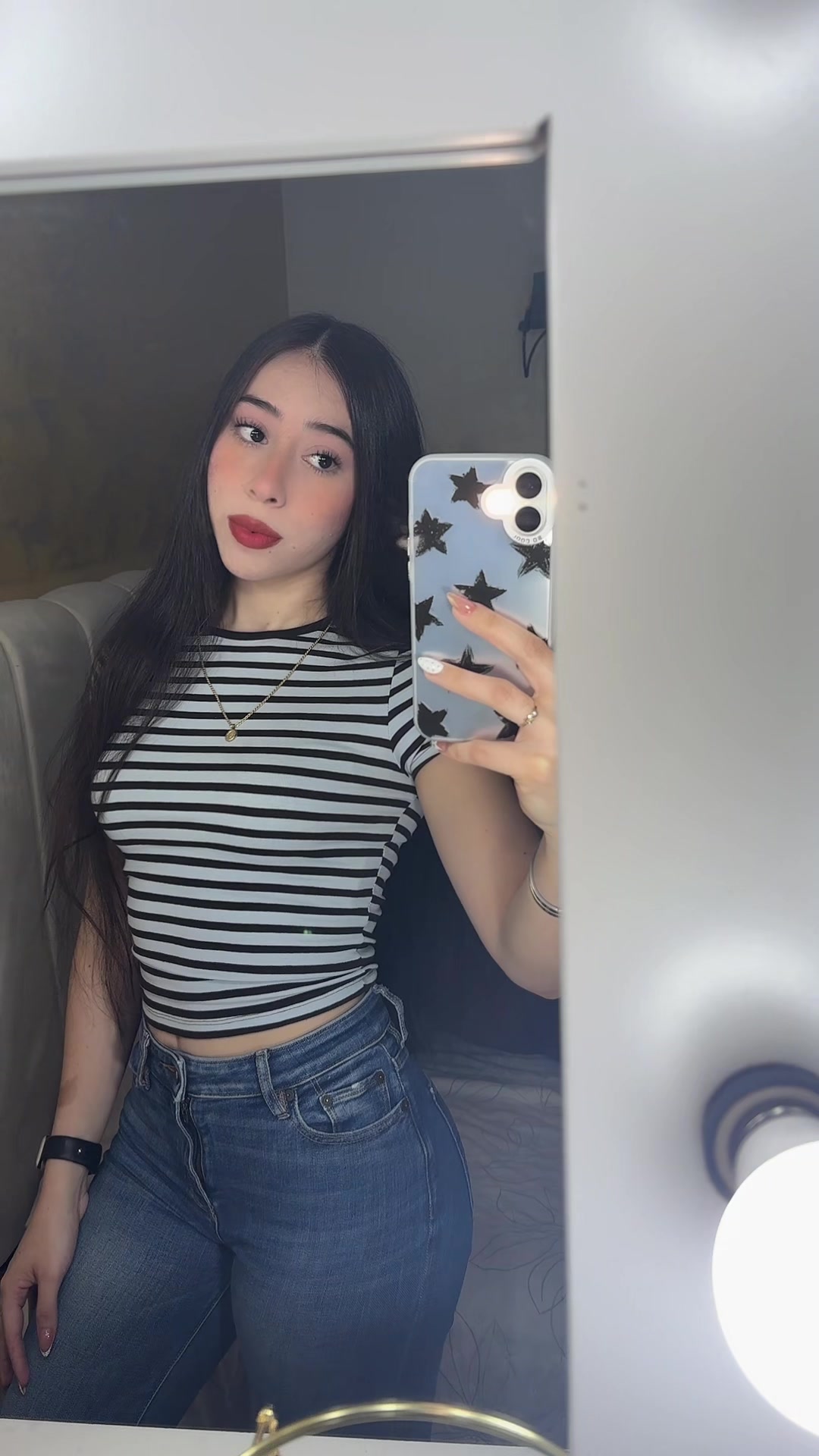 @Lesssh🧚🏻&zwj;♀️