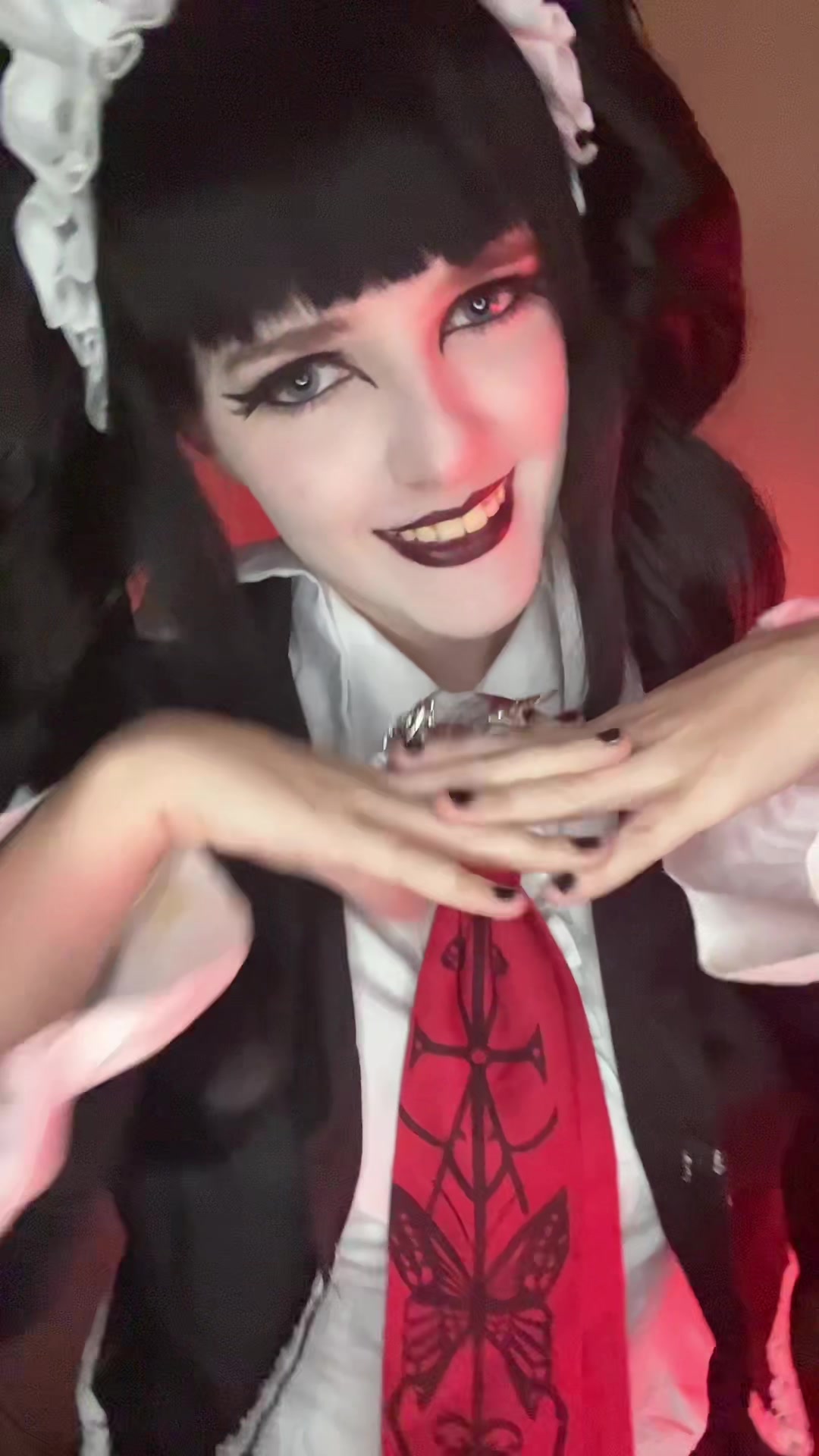 @Elise🧟&zwj;♀️