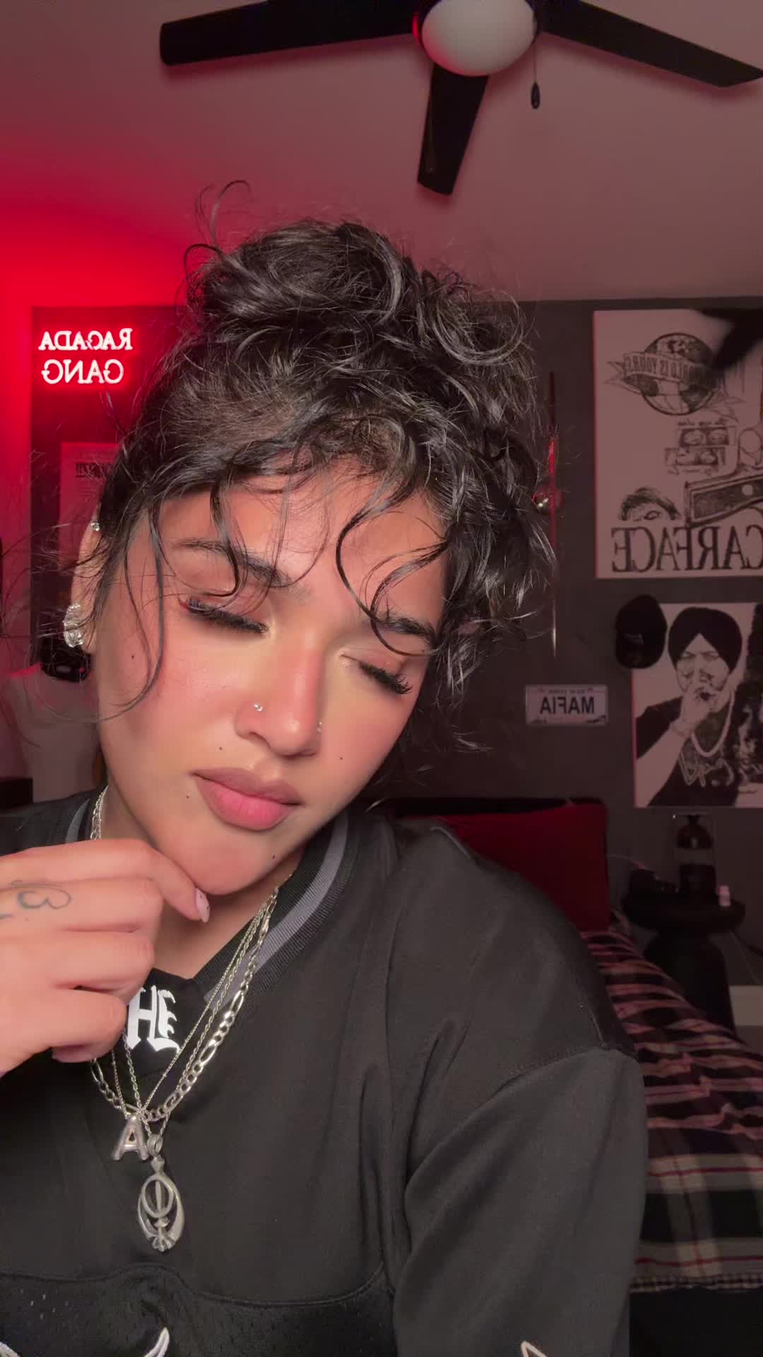 @Avi_444 ☬