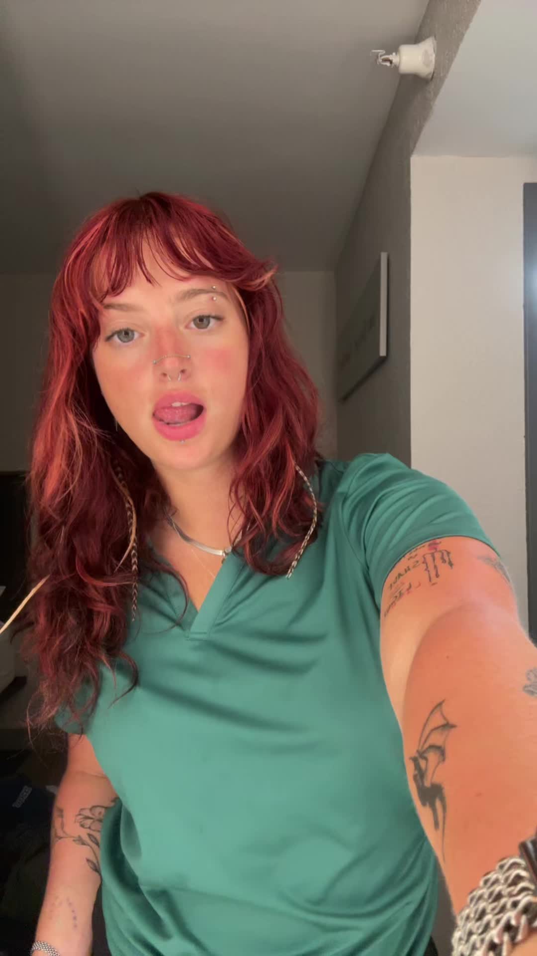 @Sky🌶️