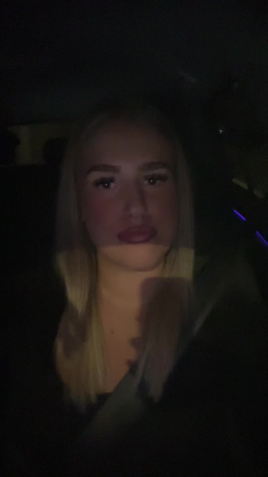 @…