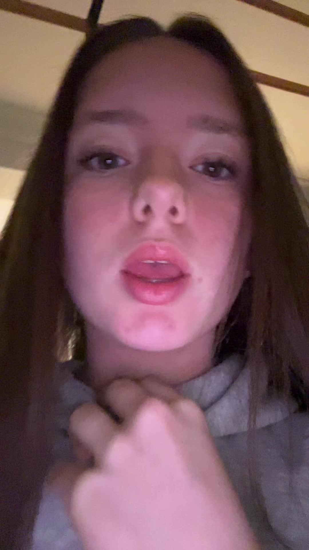 @freyassmainn😘
