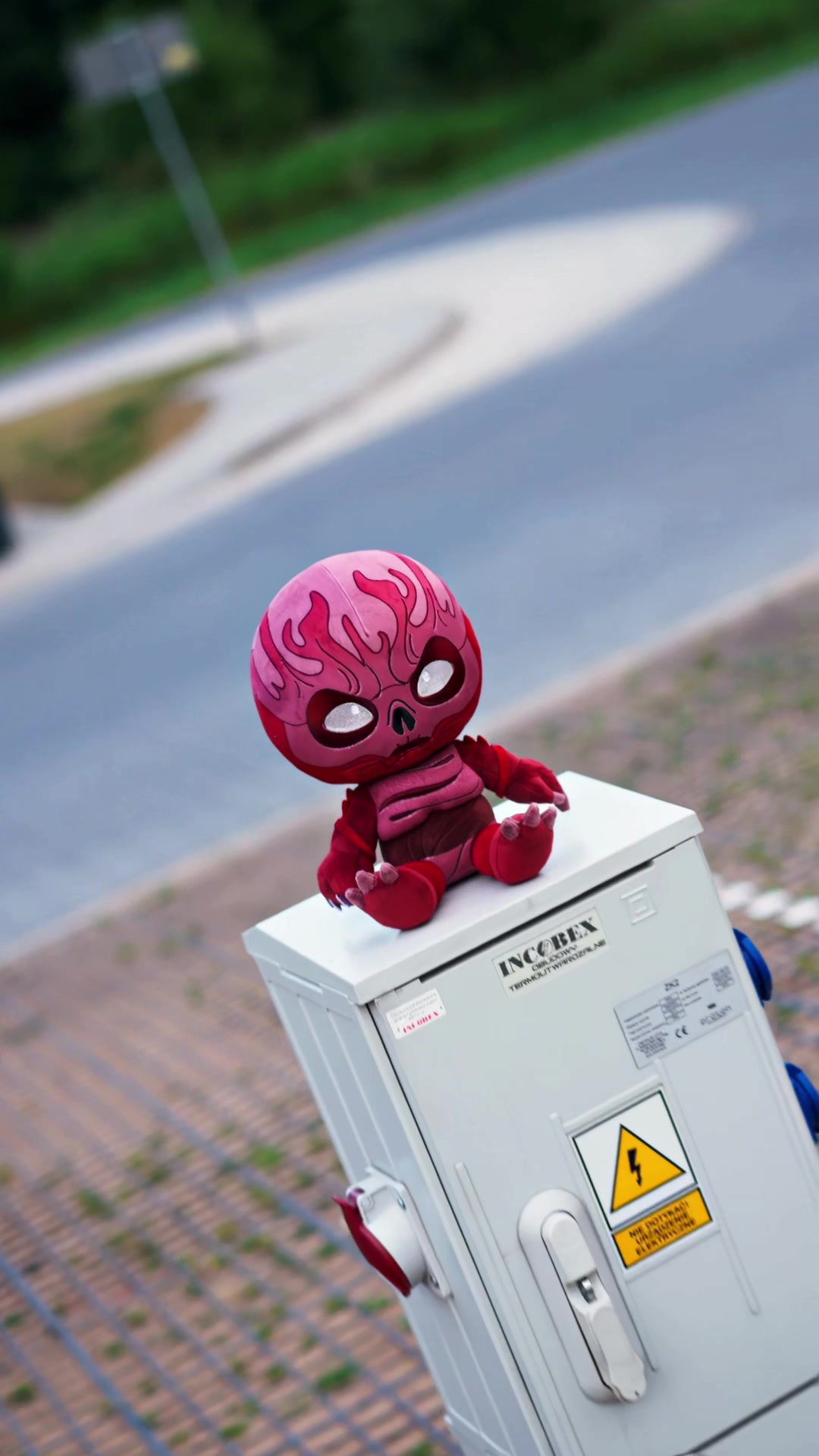 @Youtooz
