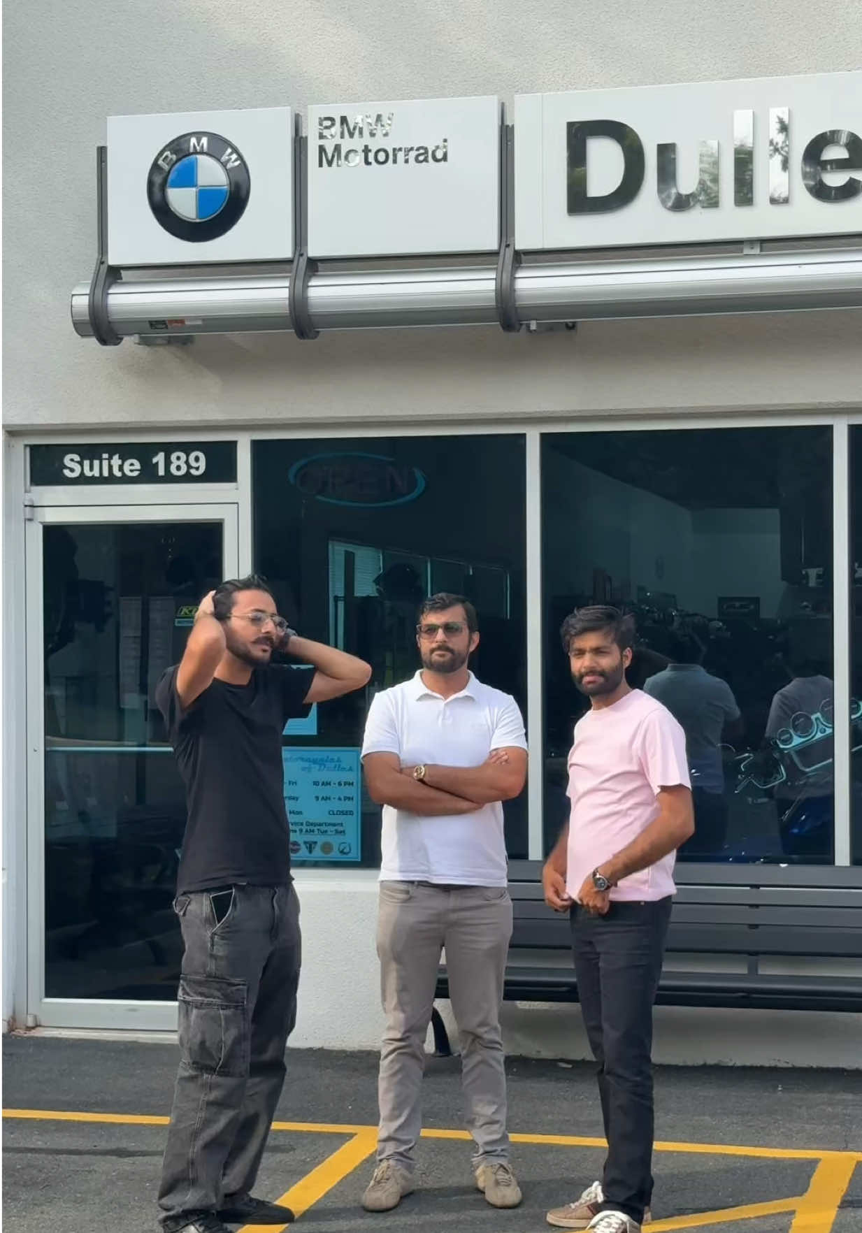 @Ali Malhi 10 🇺🇸🇵🇰