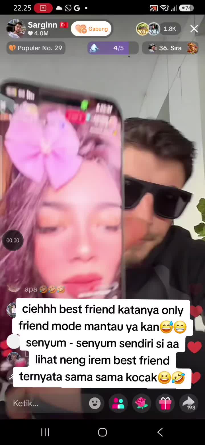 @Safira13_