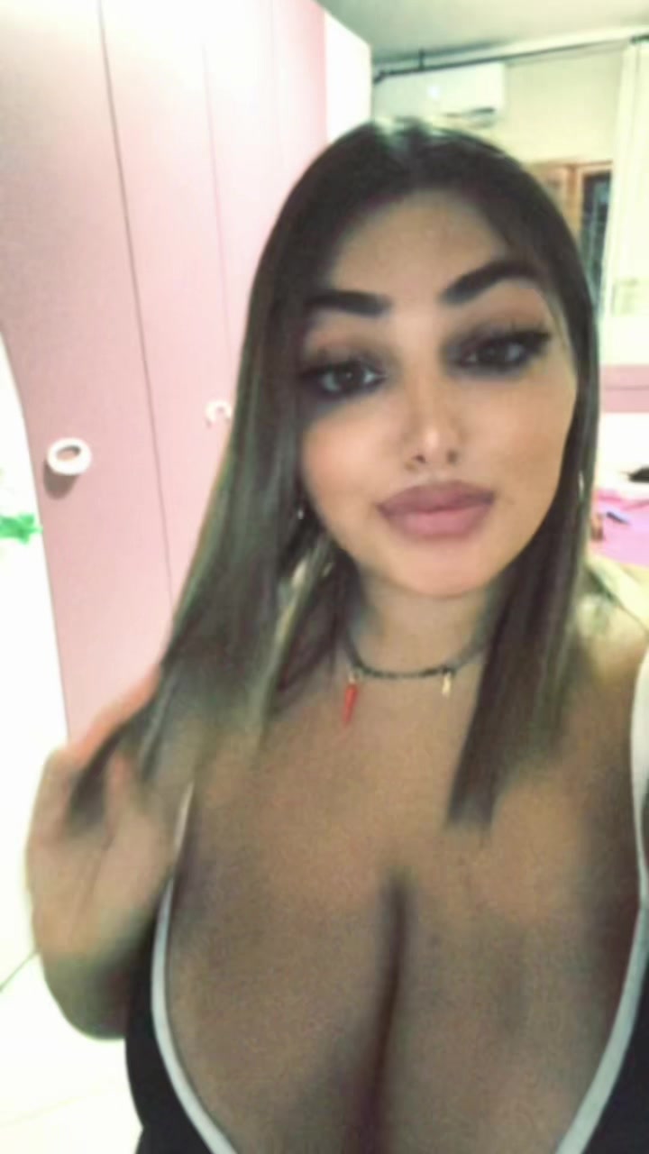 @_carmelavarese_