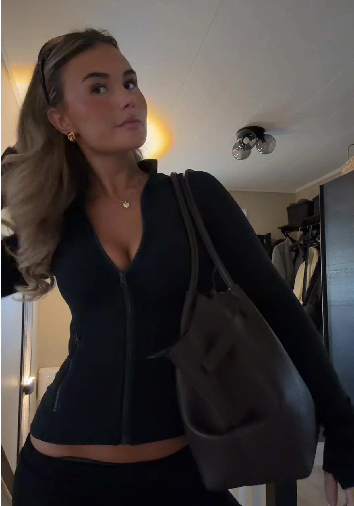 @Fanny Angel&ouml;f