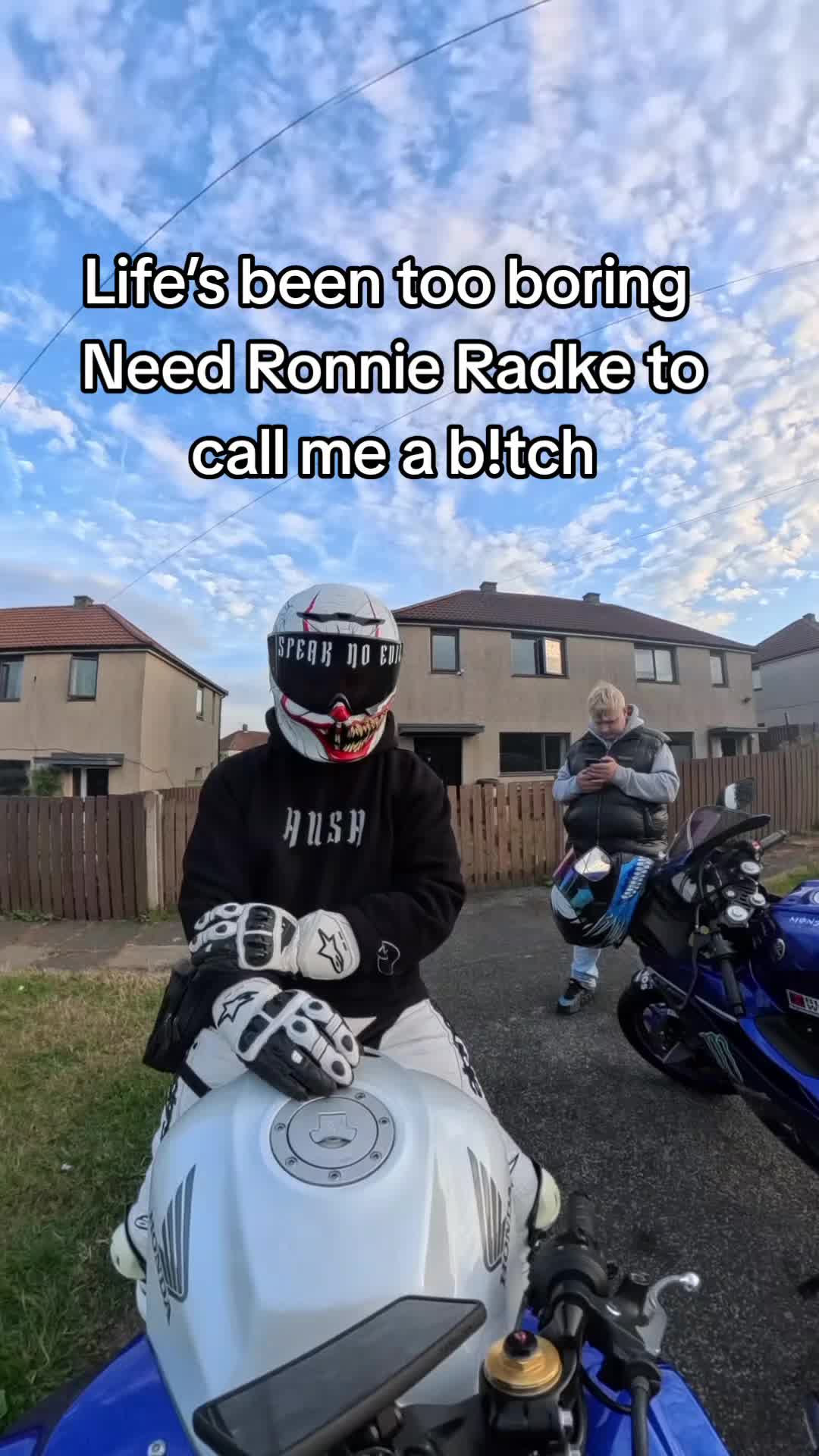 @HalifaxCBR🇬🇧 🏍