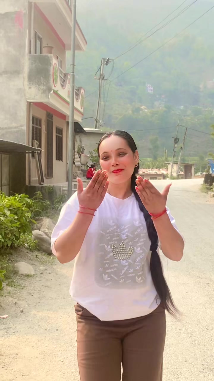 @आसिना बराल 🤗❤️🫶