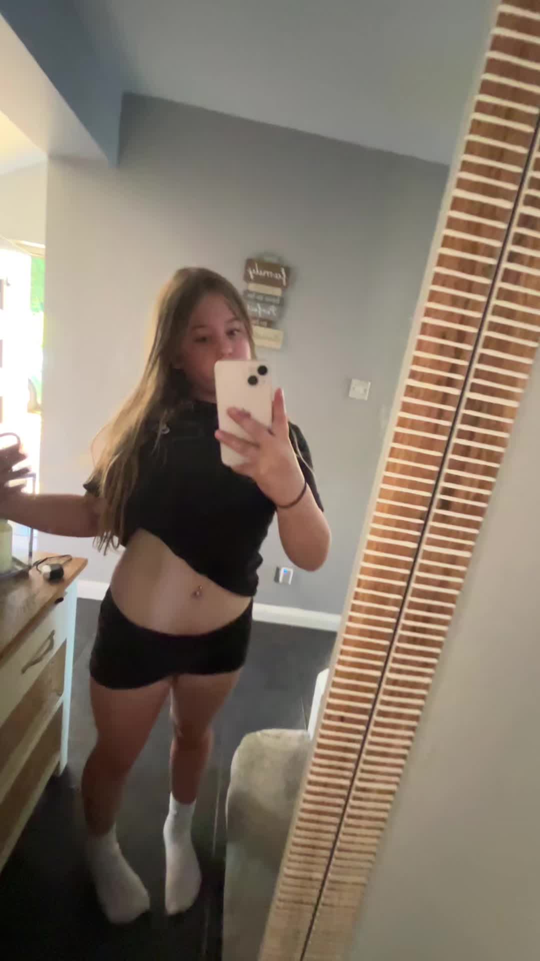 @maisie