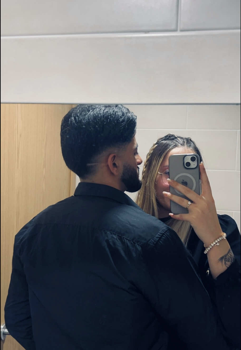 @Beatriz & Harminder |🇵🇹🇮🇳