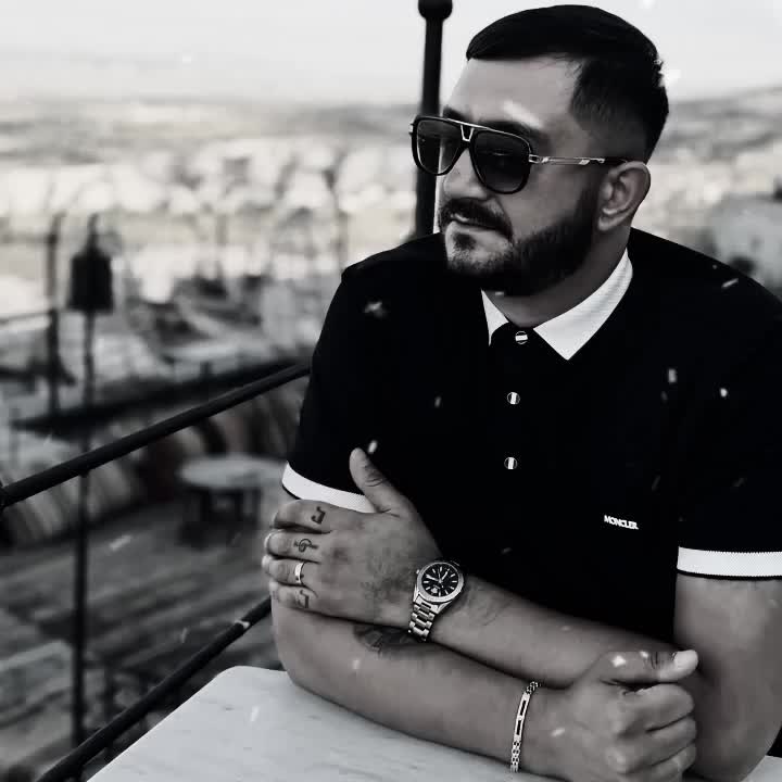 @👑özgürkaplansevenleri👑