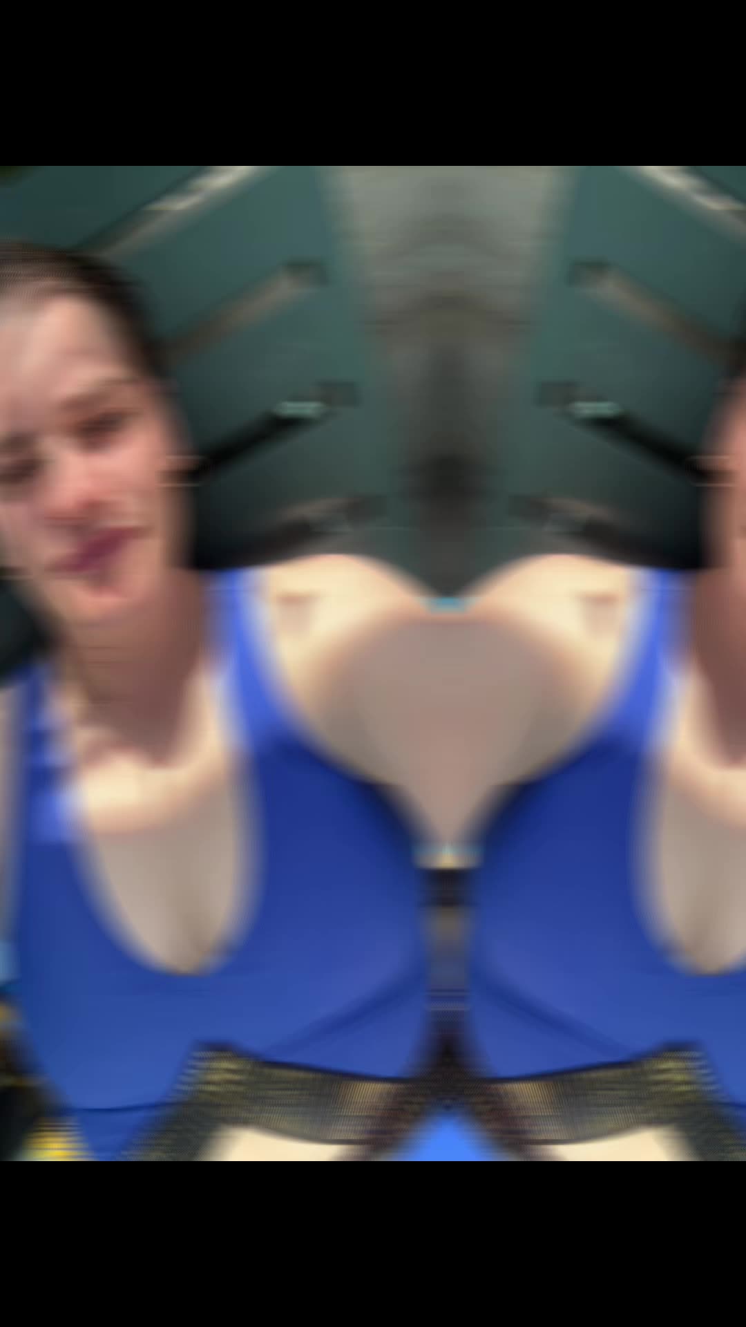 @Elena Dima