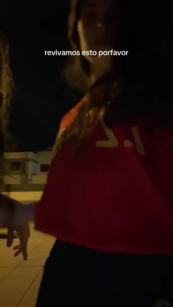 @elena⁷