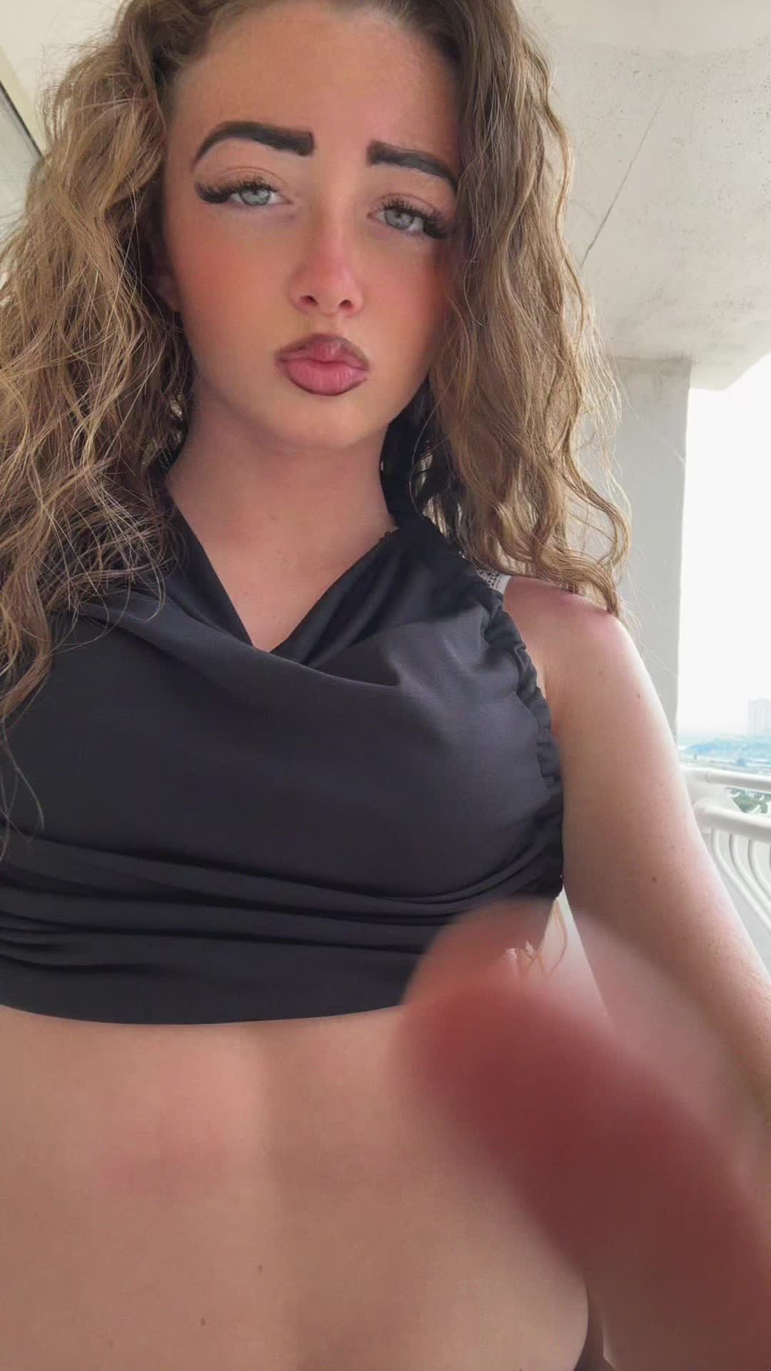 @lilyxdelaney0
