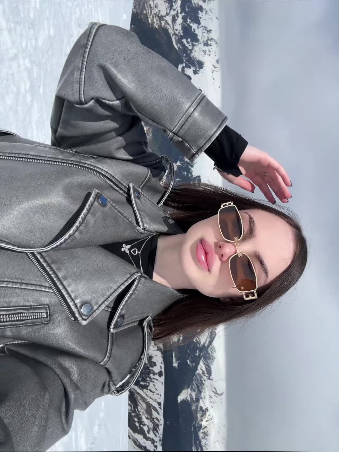 @ellllliiiza